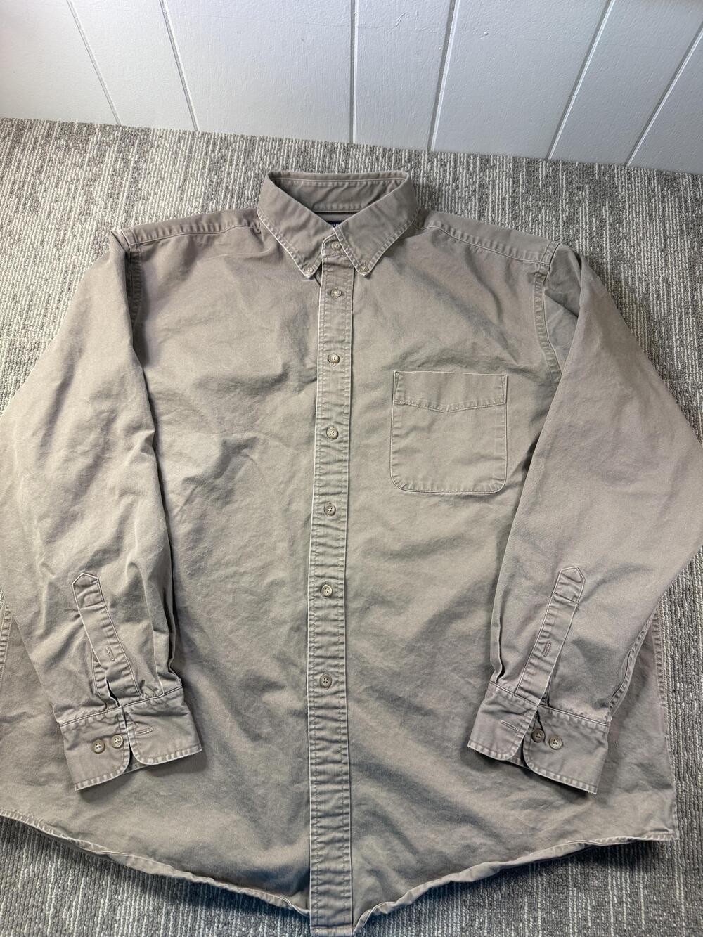 Roundtree & Yorke Shirt Mens XL Beige Long Sleeve Button Down Casual Twill
